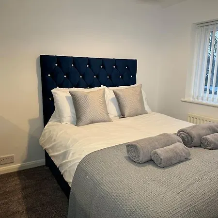 Semesterbostad Cosy 3br Modern